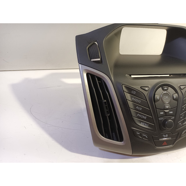 Multimedia control panel Ford Focus 3 (2012 - 2018) Hatchback 1.0 Ti-VCT EcoBoost 12V 125 (M1DA(Euro 5))