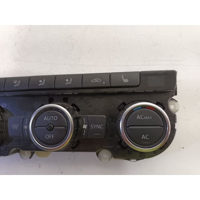 Heater control panel Volkswagen Passat Variant (365) (2010 - 2014) Combi 1.4 TSI 16V (CAXA(Euro 5))