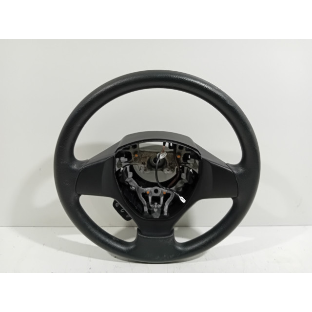 Steering wheel Suzuki Celerio (LF) (2014 - present) Hatchback 5-drs 1.0 12V (K10C)