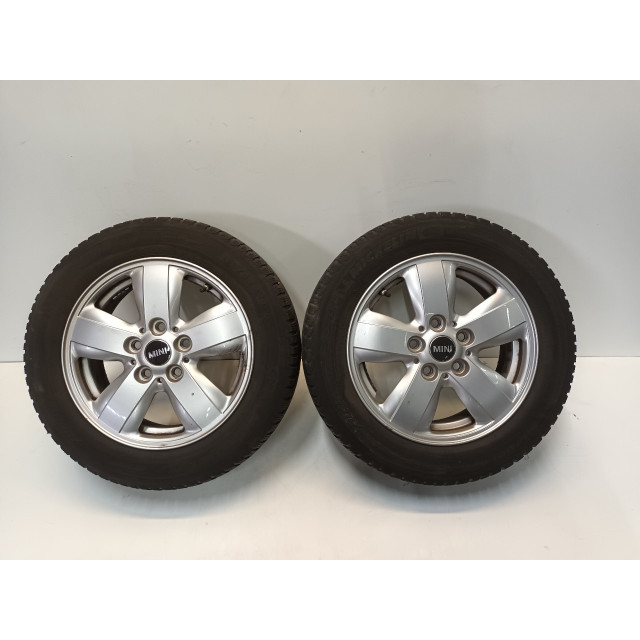Set of wheels 4 pcs. Mini Mini (F55) (2014 - 2017) Hatchback 5-drs 1.2 12V One (B38A12A)