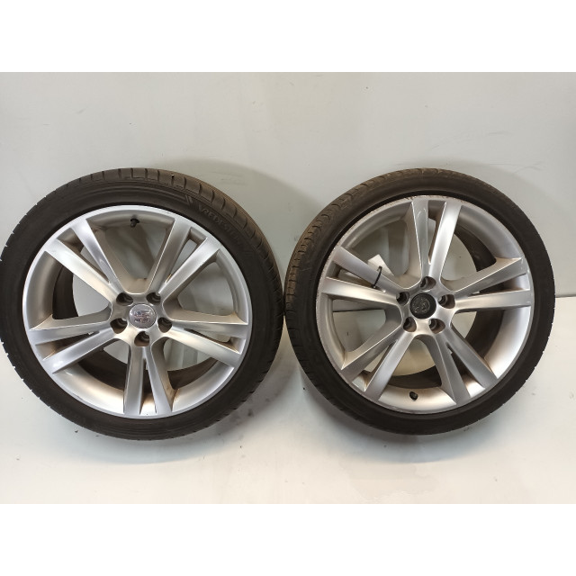 Set of wheels 4 pcs. Seat Ibiza IV SC (6J1) (2008 - 2015) Hatchback 3-drs 1.4 16V (BXW)