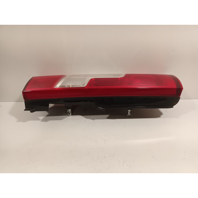 Taillight outside left Fiat Ducato (250) (2006 - 2010) Ch.Cab/Pick-up 2.3 D 120 Multijet (F1AE0481D)