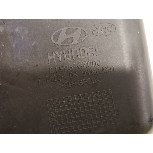 Fuel filler flap Hyundai i40 CW (VFC) (2011 - present) Combi 1.6 GDI 16V (G4FD)