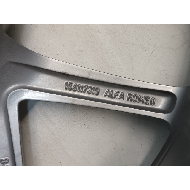 Rim Alfa Romeo Stelvio (949) (2016 - present) SUV 2.0 T 16V Veloce Q4 (55273835)