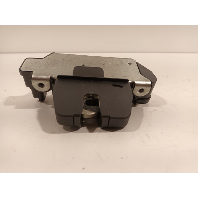 Locking mechanism bootlid tailgate electric Peugeot 208 I (CA/CC/CK/CL) (2012 - 2019) Hatchback 1.4 16V (EP3C(8FP))
