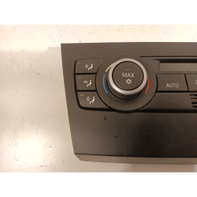 Heater control panel BMW 3 serie (E90) (2005 - 2007) Sedan 318i 16V (N46-B20B)
