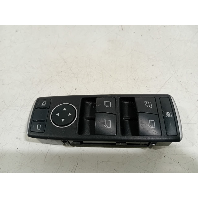 Control panel electric windows Mercedes-Benz A (W176) (2012 - 2018) Hatchback 1.6 A-180 16V (M270.910)