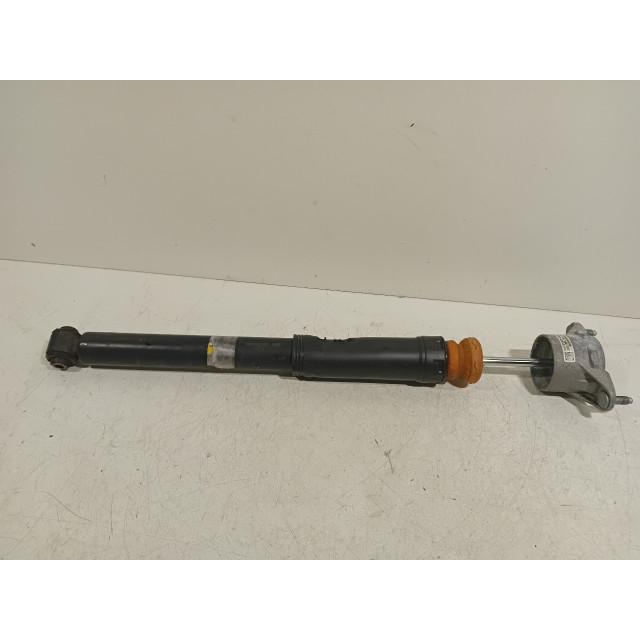Shock absorber rear right Mercedes-Benz A (W176) (2015 - 2018) Hatchback 2.0 A-250 Turbo 16V (M270.920(Euro 6))