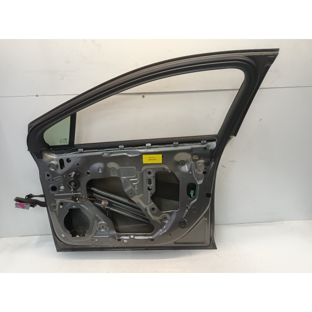 Door front right Vauxhall / Opel Astra K (2015 - 2022) Hatchback 5-drs 1.6 CDTI 110 16V (B16DTE(Euro 6))