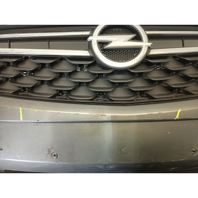Front bumper Vauxhall / Opel Astra K (2015 - 2022) Hatchback 5-drs 1.6 CDTI 110 16V (B16DTE(Euro 6))