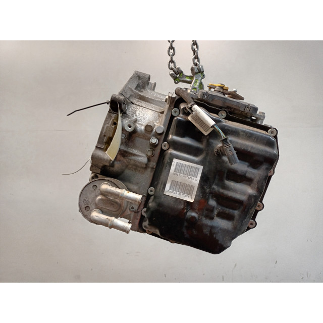 Gearbox automatic Peugeot 2008 (CU) (2015 - 2019) MPV 1.2 12V e-THP PureTech 110 (EB2DT(HNZ))