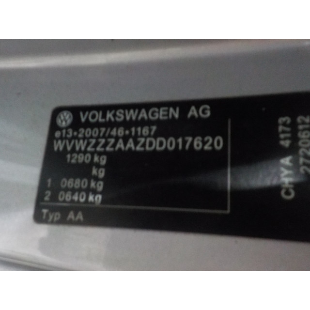 Rear windscreen wiper motor Volkswagen Up! (121) (2011 - 2020) Hatchback 1.0 12V 60 (CHYA)