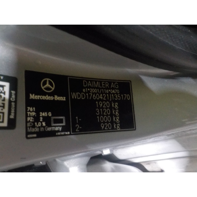 Front windscreen wiper motor Mercedes-Benz A (W176) (2012 - 2018) Hatchback 1.6 A-180 16V (M270.910)