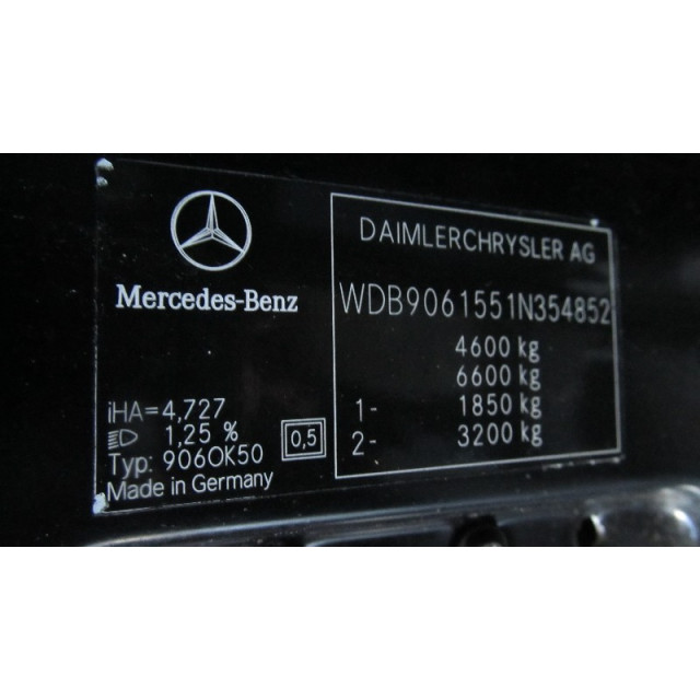 Light switch Mercedes-Benz Sprinter 3/5t (906.13/906.23) (2006 - 2016) Ch.Cab/Pick-up 313 CDI 16V (OM646.986)