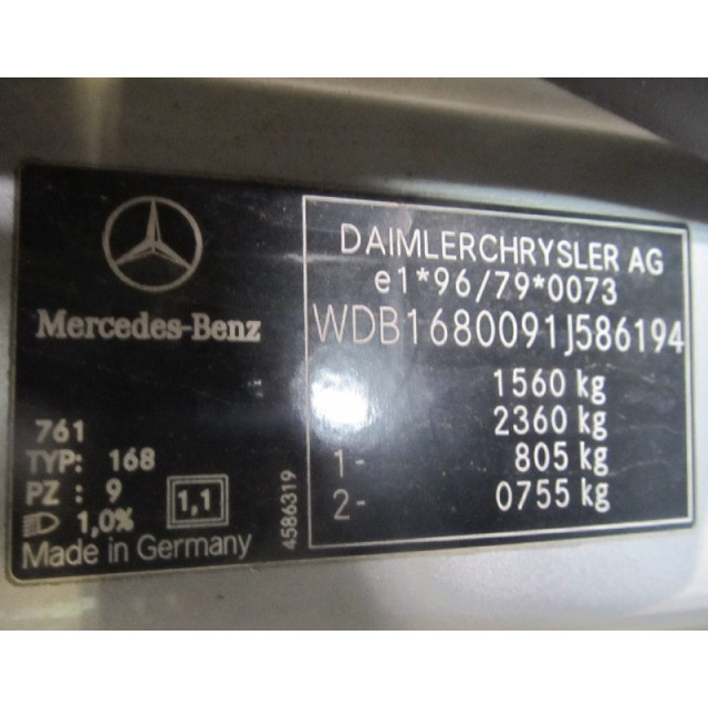 Front windscreen wiper motor Mercedes-Benz A (W168) (2001 - 2004) Hatchback 1.7 A-170 CDI 16V (OM668.942)