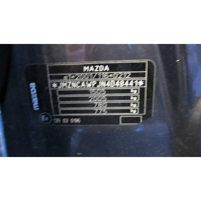 Glove box Mazda 2 (NB/NC/ND/NE) (2003 - 2007) Hatchback 1.4 16V (FXJA)