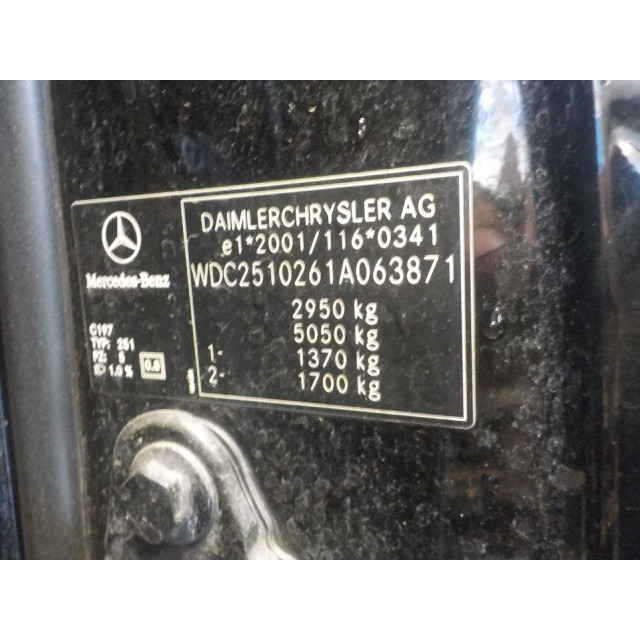 Hub rear left Mercedes-Benz R (W251) (2006 - 2012) MPV 3.0 280 CDI 24V (OM642.950)