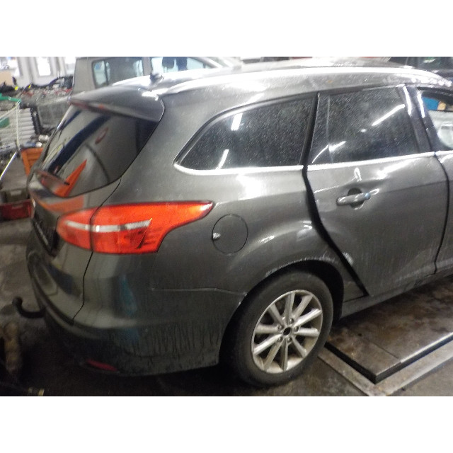 Passenger airbag Ford Focus 3 Wagon (2014 - 2018) Combi 1.5 TDCi (XWDB)
