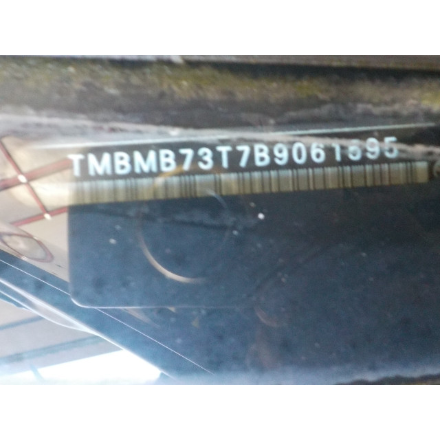 Driveshaft front right Skoda Superb Combi (3TAC/TAF) (2009 - 2015) Combi 1.8 TSI 16V 4x4 (CDAA)