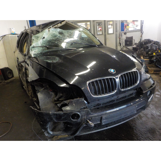 Cover panel BMW X5 (E70) (2010 - 2013) SUV xDrive 35d 3.0 24V (N57-D30A)