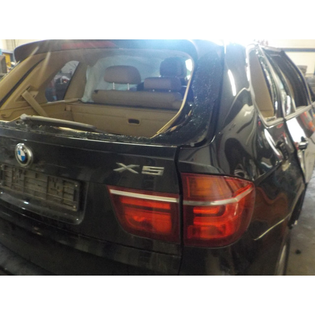 Oil cooler BMW X5 (E70) (2010 - 2013) SUV xDrive 35d 3.0 24V (N57-D30A)