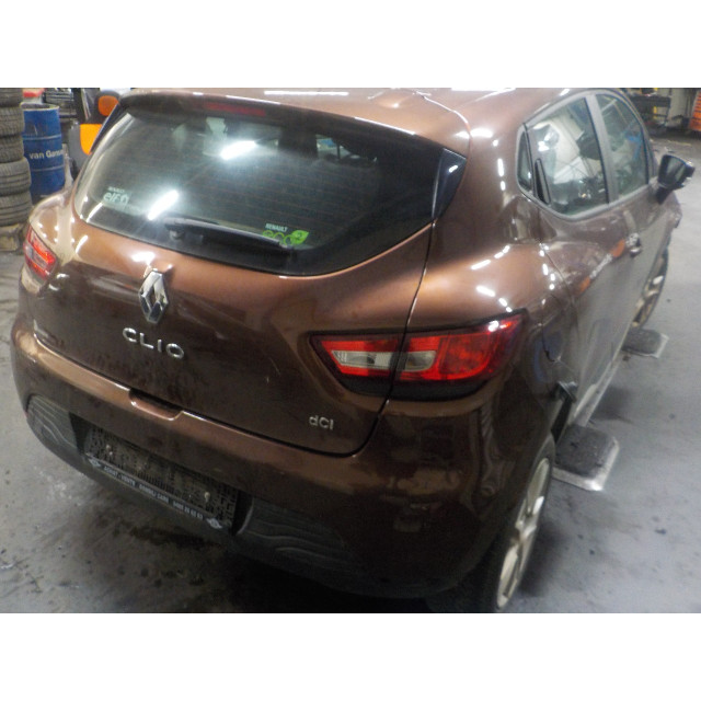 Parcel shelf Renault Clio IV (5R) (2015 - present) Hatchback 1.5 dCi 75 FAP (K9K-628(K9K-E6))
