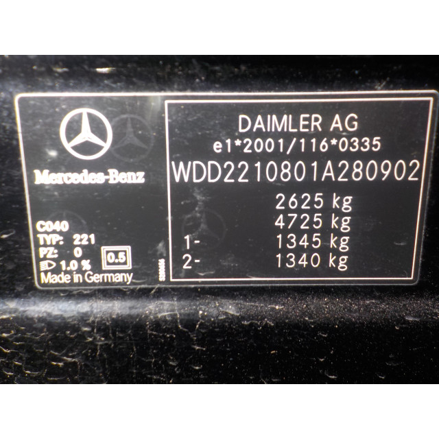 Window mechanism front right Mercedes-Benz S (W221) (2005 - 2013) Sedan 3.0 S-320 CDI 24V 4-Matic (OM642.932)