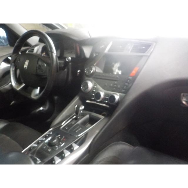 Curtain airbag right Citroën DS5 (KD/KF) (2012 - 2015) Hatchback 5-drs 1.6 HDiF 16V (DV6C(9HD))