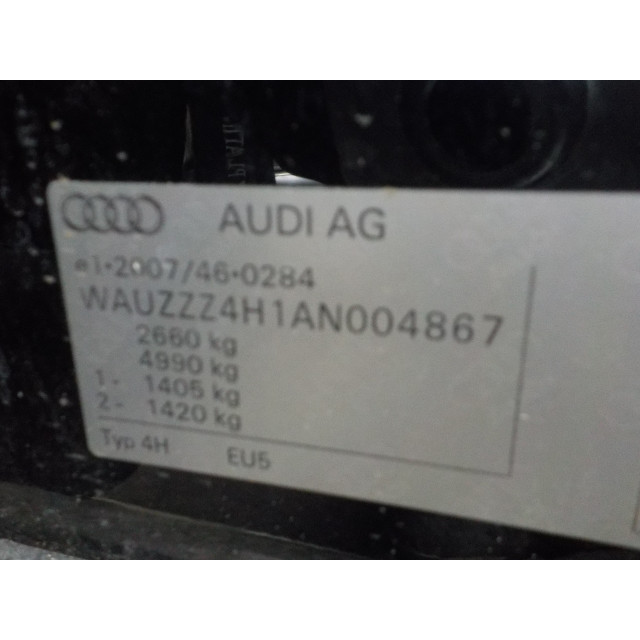 Roller sunshade Audi A8 (D4) (2009 - 2014) Sedan 4.2 TDI V8 32V Quattro (CDSB)