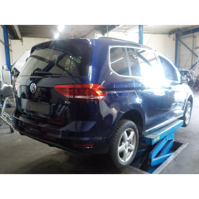 Rear windscreen wiper Volkswagen Touran (5T1) (2016 - 2021) MPV 1.6 TDI SCR BlueMotion Technology (DGDA)