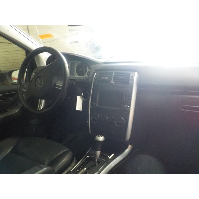 Navigation system Mercedes-Benz B (W245/242) (2005 - 2011) Hatchback 2.0 B-200 CDI 16V (OM640.941)