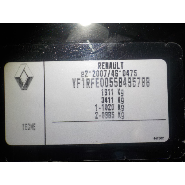 Bonnet left hinge Renault Kadjar (RFEH) (2015 - present) Kadjar (RFE) SUV 1.2 Energy TCE 130 (H5F-408)