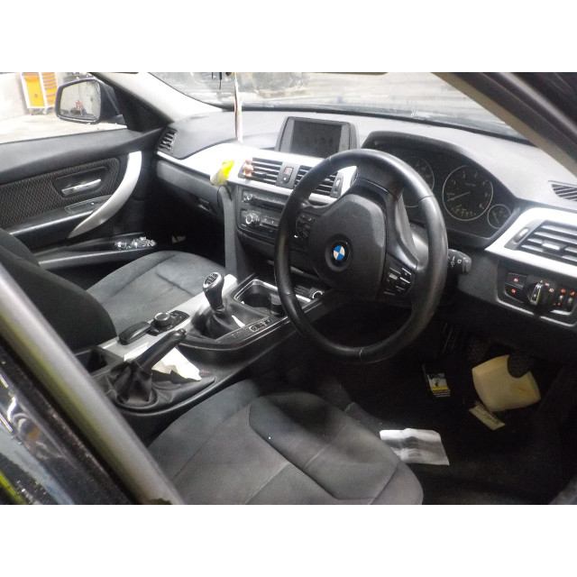 Door rear right BMW 3 serie (F30) (2012 - 2018) Sedan 316d 2.0 16V (N47-D20C)