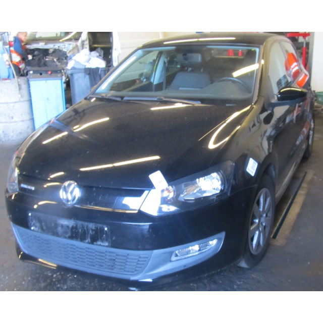 Rear windscreen wiper motor Volkswagen Polo V (6R) (2009 - 2014) Hatchback 1.2 TDI 12V BlueMotion (CFWA(Euro 5))