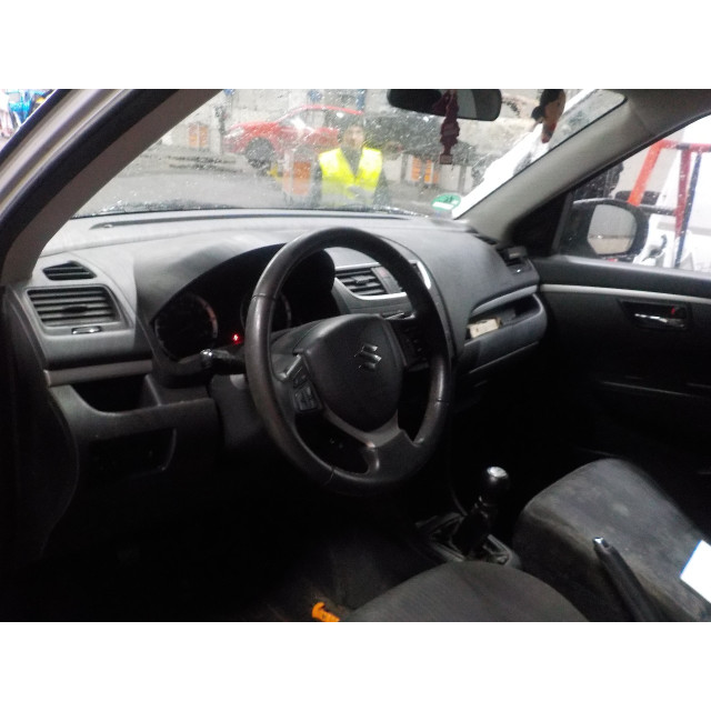 Door rear left Suzuki Swift (ZA/ZC/ZD) (2010 - 2017) Hatchback 1.2 16V (K12B)