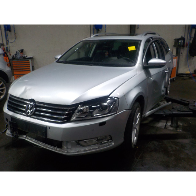 Parking sensor Volkswagen Passat Variant (365) (2010 - 2014) Combi 1.4 TSI 16V (CAXA(Euro 5))