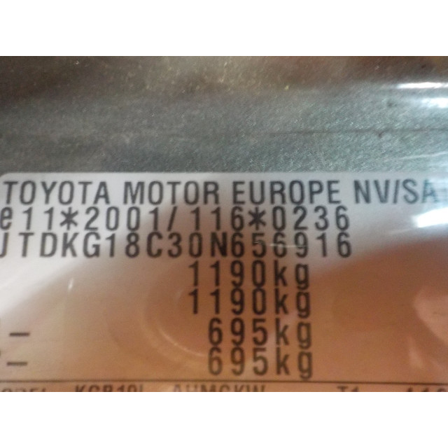 Bumper bar rear Toyota Aygo (B10) (2005 - 2014) Hatchback 1.0 12V VVT-i (1KR-FE)