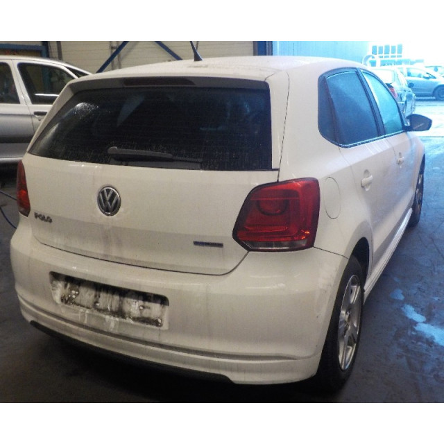 Rear windscreen wiper motor Volkswagen Polo V (6R) (2009 - 2014) Hatchback 1.2 TDI 12V BlueMotion (CFWA(Euro 5))