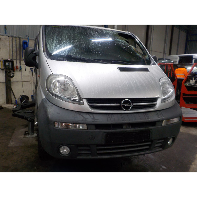 Outside mirror left Vauxhall / Opel Vivaro (2001 - 2014) Van 1.9 DTI 16V (F9Q-760)