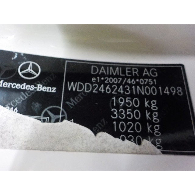 Handbrake release Mercedes-Benz B (W246/242) (2011 - 2018) Hatchback 1.6 B-200 BlueEFFICIENCY Turbo 16V (M270.910)