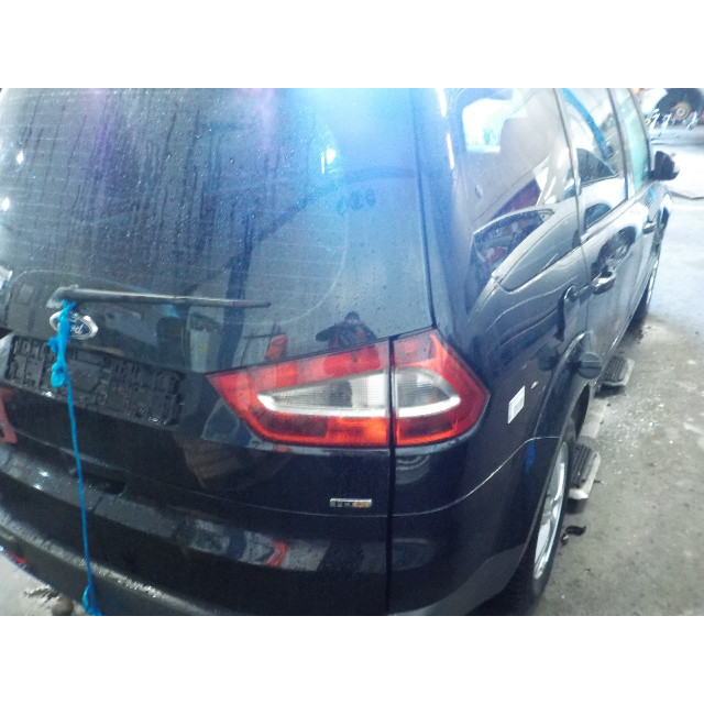 Front windscreen wiper motor Ford Galaxy (WA6) (2006 - 2015) MPV 1.8 TDCi 125 (QYWA(Euro 4))
