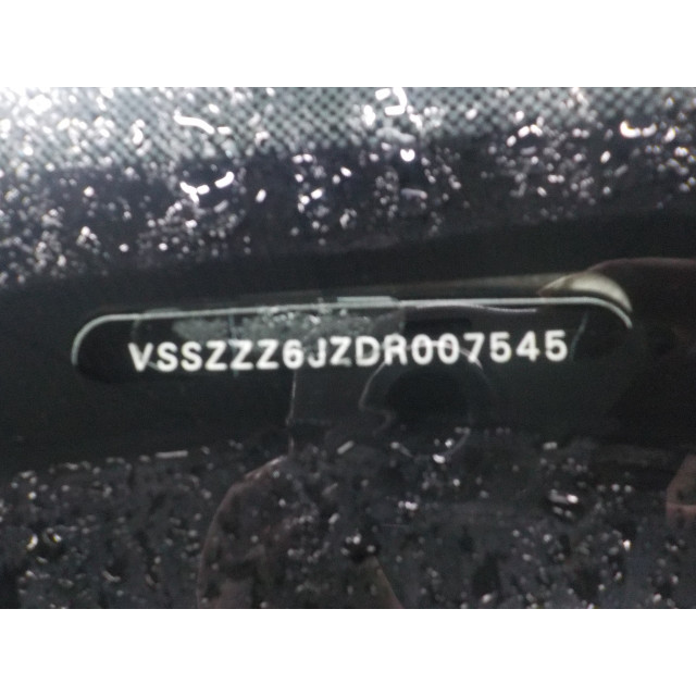 Outside mirror right electric Seat Ibiza ST (6J8) (2010 - 2015) Combi 1.2 TDI Ecomotive (CFWA)