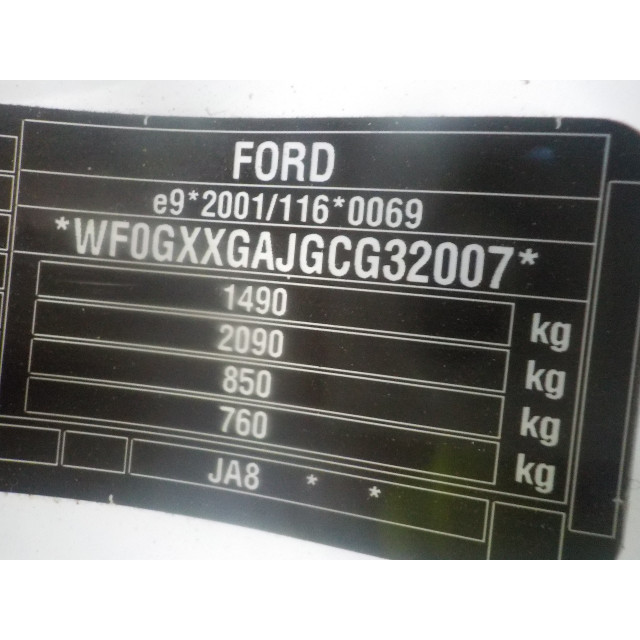 Cockpit Ford Fiesta 6 (JA8) (2008 - 2017) Hatchback 1.25 16V (SNJB(Euro 5))