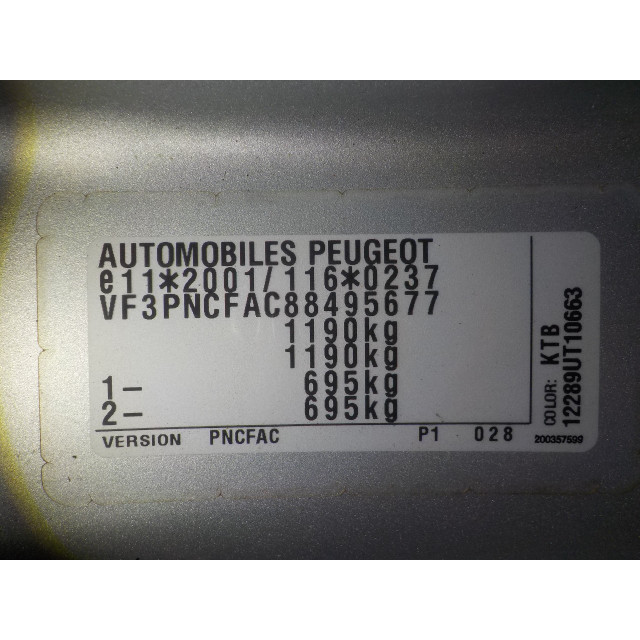 Shock absorber rear left Peugeot 107 (2005 - 2014) Hatchback 1.0 12V (384F(1KR))
