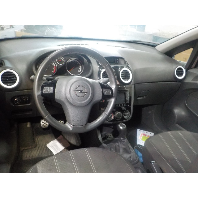Rear windscreen wiper Vauxhall / Opel Corsa D (2009 - 2014) Hatchback 1.2 ecoFLEX (A12XER(Euro 5))