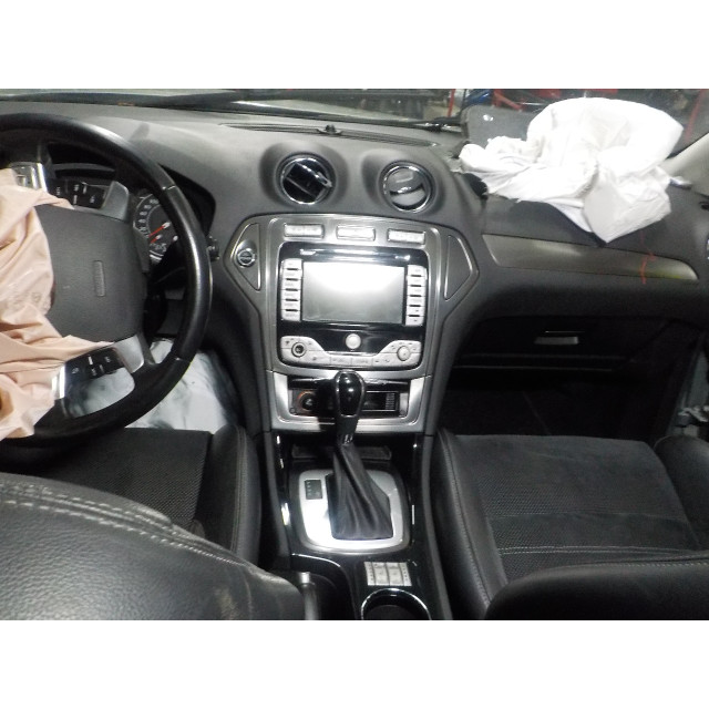 Door rear right Ford Mondeo IV (2007 - 2015) Hatchback 2.3 16V (SEBA(Euro 4))