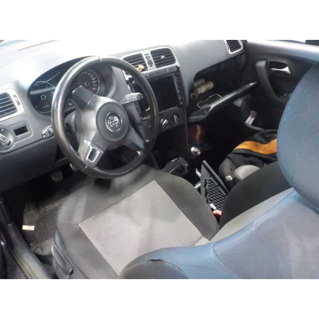 Throttle body Volkswagen Polo V (6R) (2009 - 2014) Hatchback 1.2 TDI 12V BlueMotion (CFWA(Euro 5))