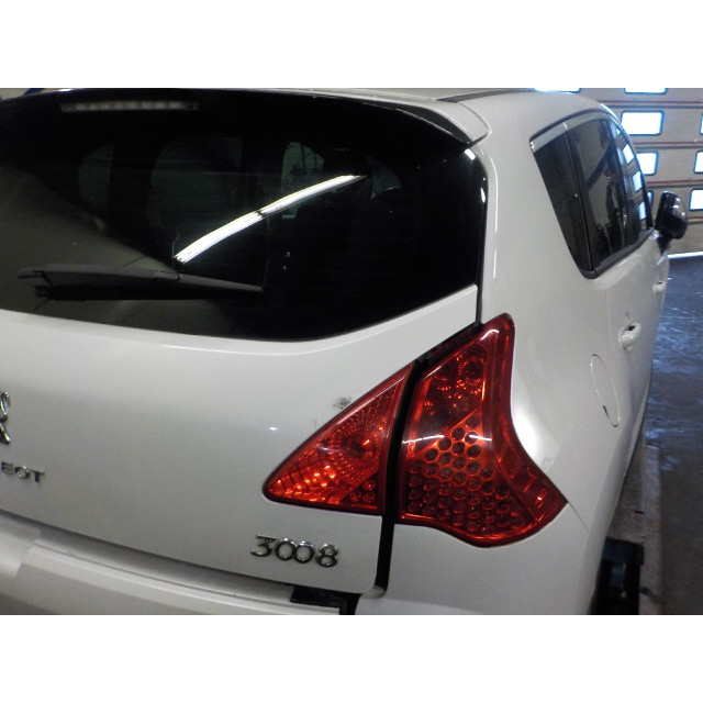 Driveshaft front left Peugeot 3008 I (0U/HU) (2011 - 2016) MPV 2.0 HYbrid4 16V (DW10CTED4(RHC))