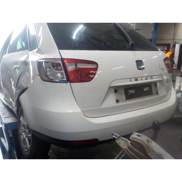 Caliper front right Seat Ibiza ST (6J8) (2010 - 2015) Combi 1.2 TDI Ecomotive (CFWA)