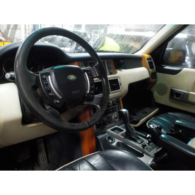 Left headlight Land Rover & Range Rover Range Rover III (LM) (2002 - 2005) Terreinwagen 4.4 V8 32V (M62-B44)